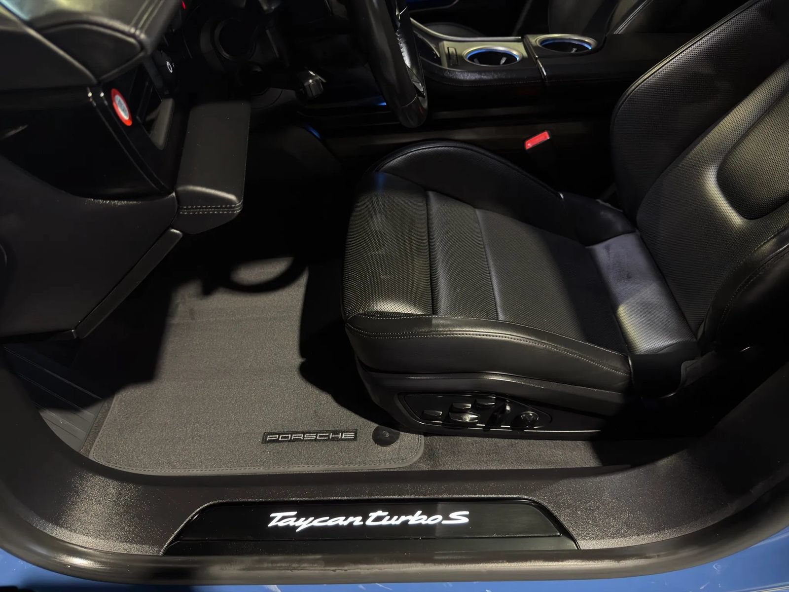 Used 2021 Porsche Taycan Turbo S AWD/4WD image 63