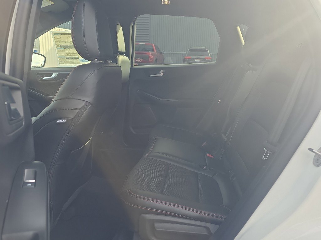 New 2026 Ford Escape ST-Line w/ Tech Pack #1 image 12