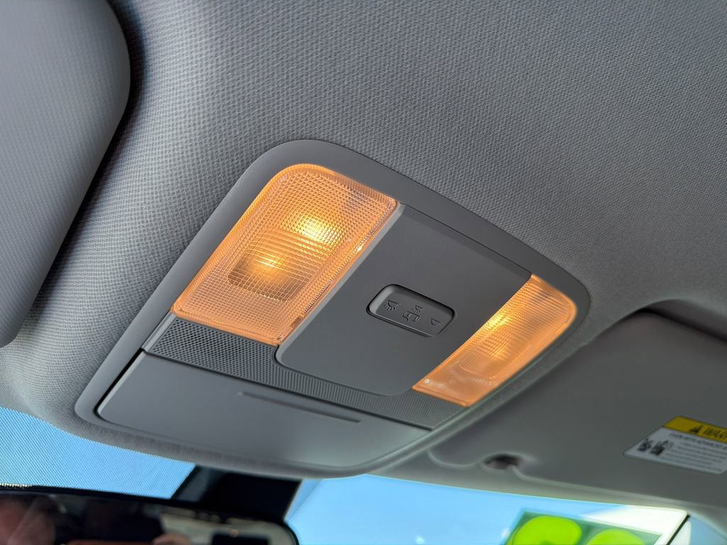 Used 2023 Kia Soul LX w/ LX Technology Package FWD image 30