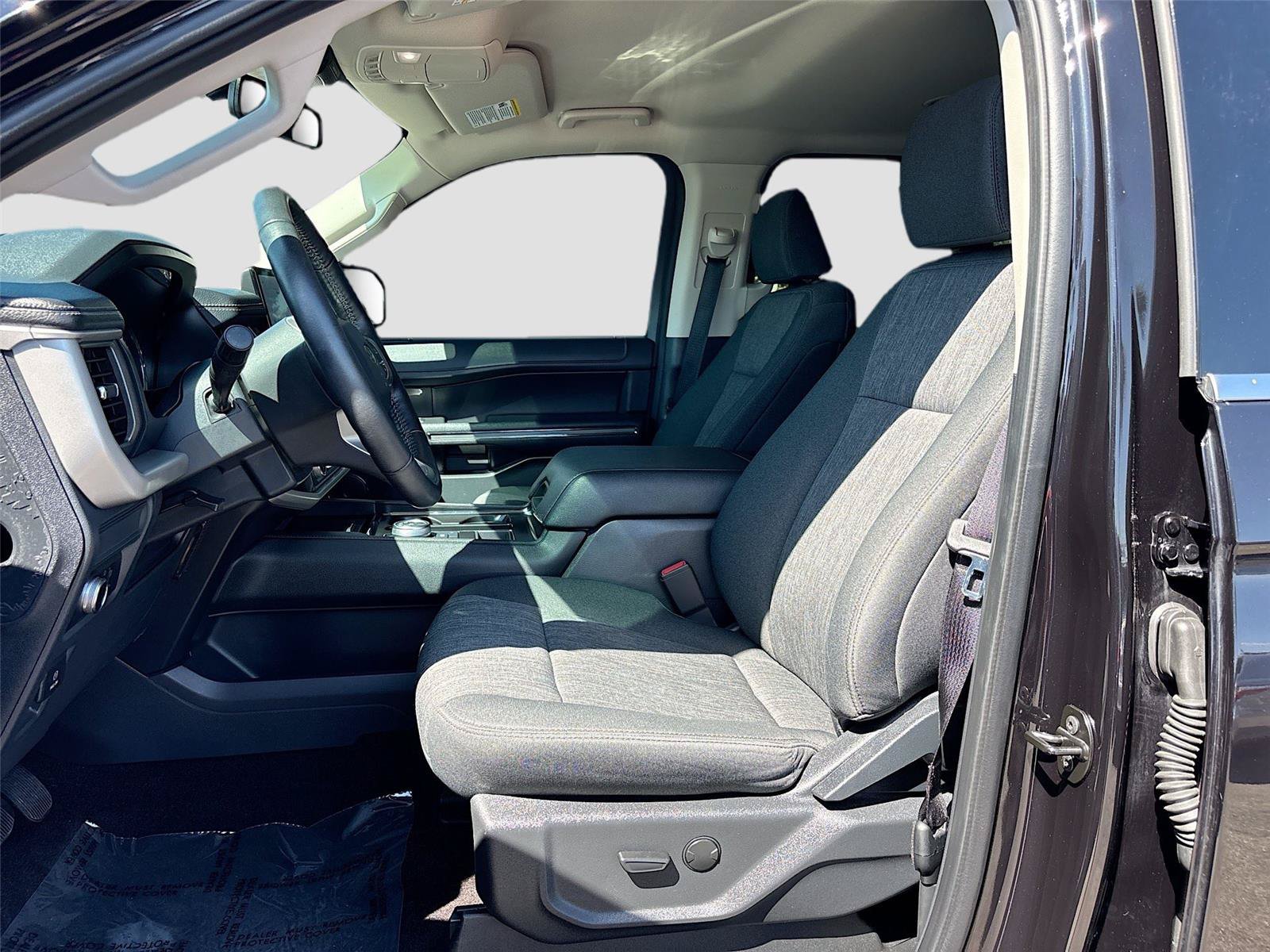 Used 2022 Ford Expedition XLT RWD image 21