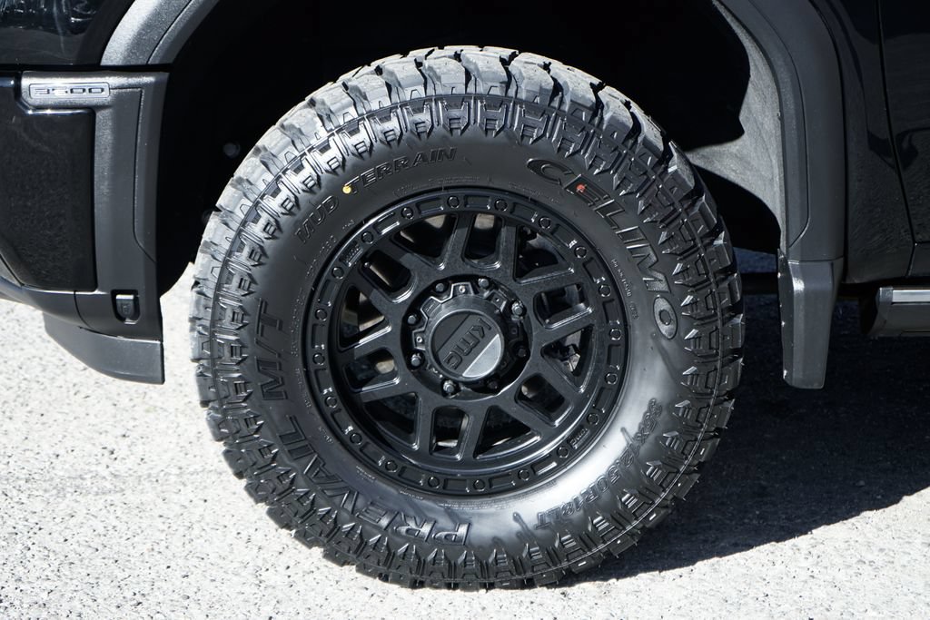 Used 2024 GMC Sierra 3500 Denali Ultimate AWD/4WD image 46