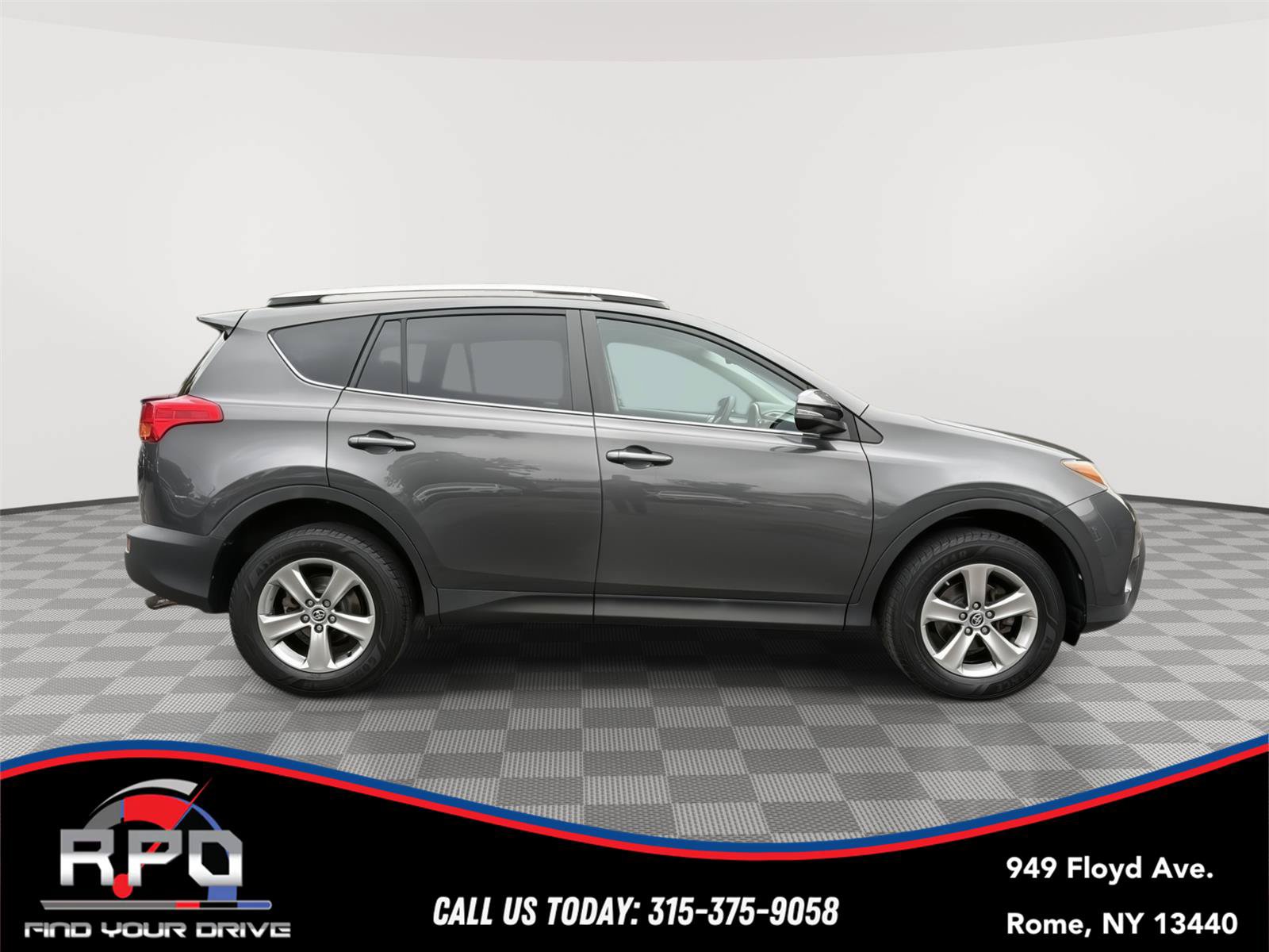 Used 2015 Toyota RAV4 XLE AWD/4WD image 6
