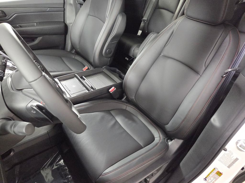 Certified 2026 Honda Odyssey Sport-L image 14