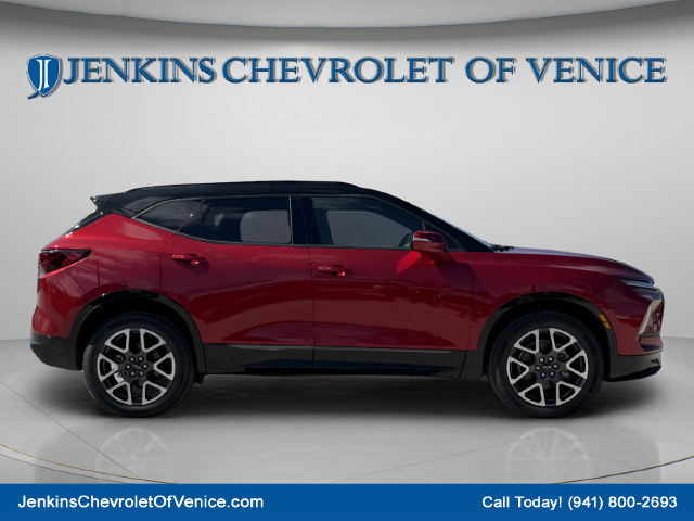 Used 2026 Chevrolet Blazer RS w/ Driver Confidence II Package FWD image 2