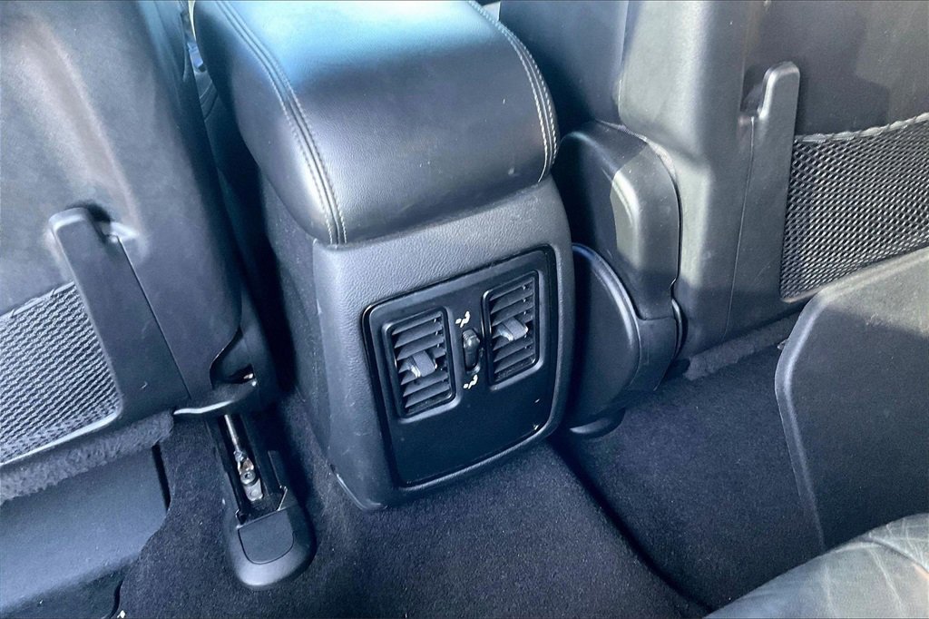 Used 2021 Dodge Durango GT image 35