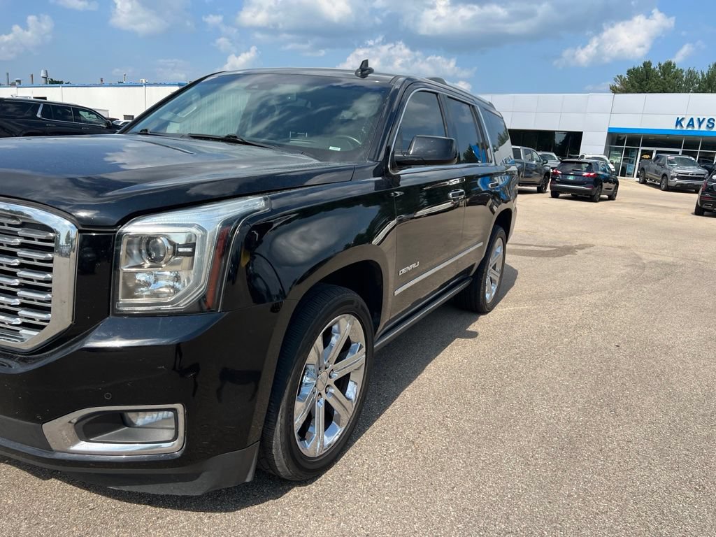 Used 2018 GMC Yukon Denali w/ Denali Ultimate Package AWD/4WD image 10