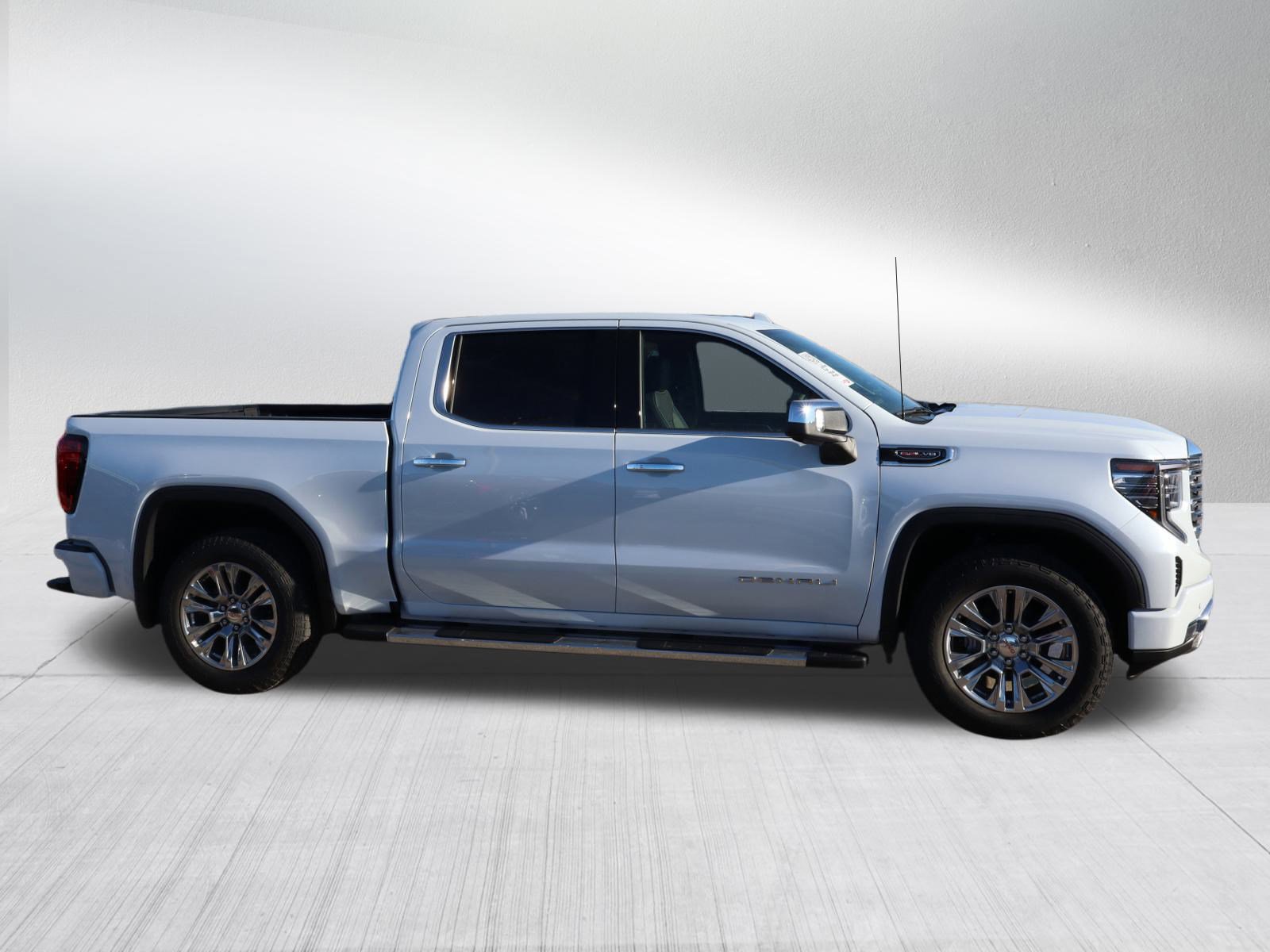 New 2026 GMC Sierra 1500 Denali image 8