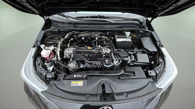 Used 2024 Toyota Corolla SE image 32
