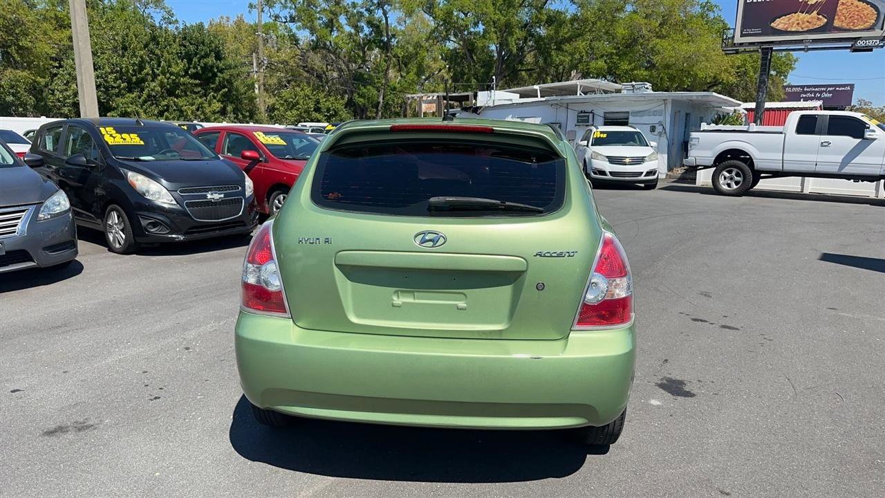 Used 2011 Hyundai Accent GS image 12