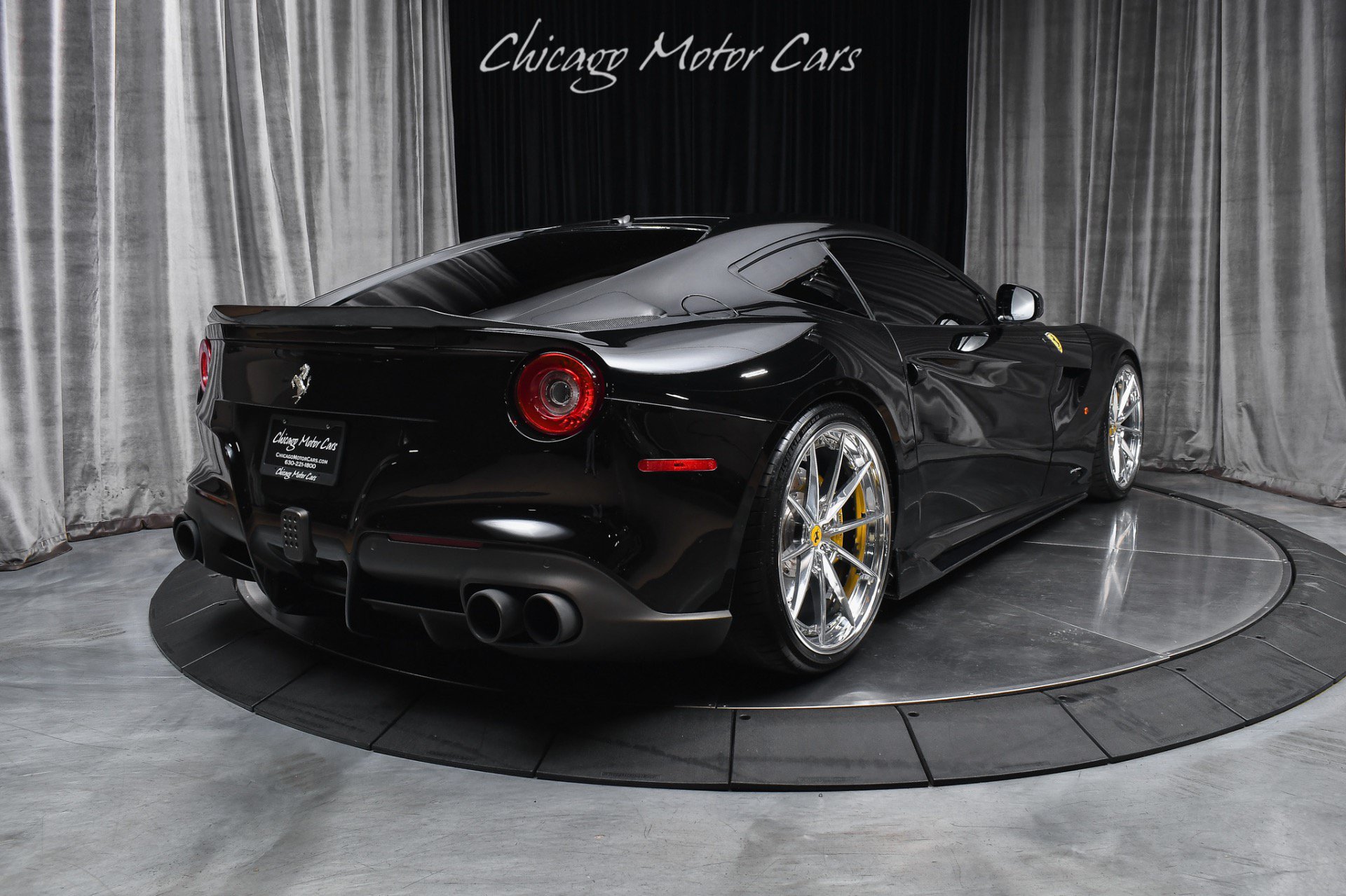Used 2013 Ferrari F12 Berlinetta RWD image 28