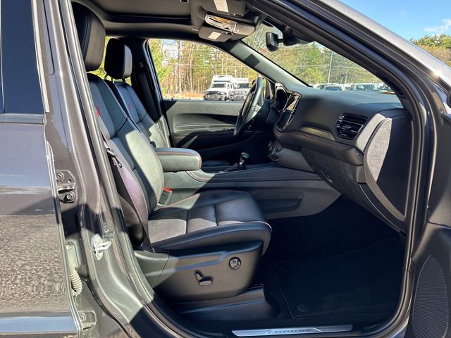 Used 2025 Dodge Durango GT AWD/4WD image 17