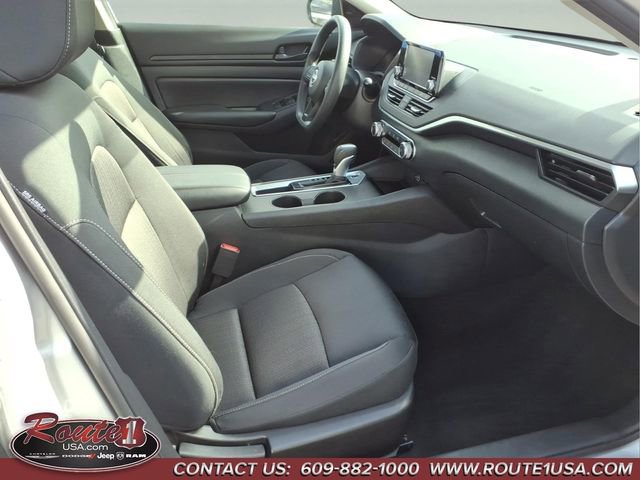 Used 2024 Nissan Altima 2.5 S image 27
