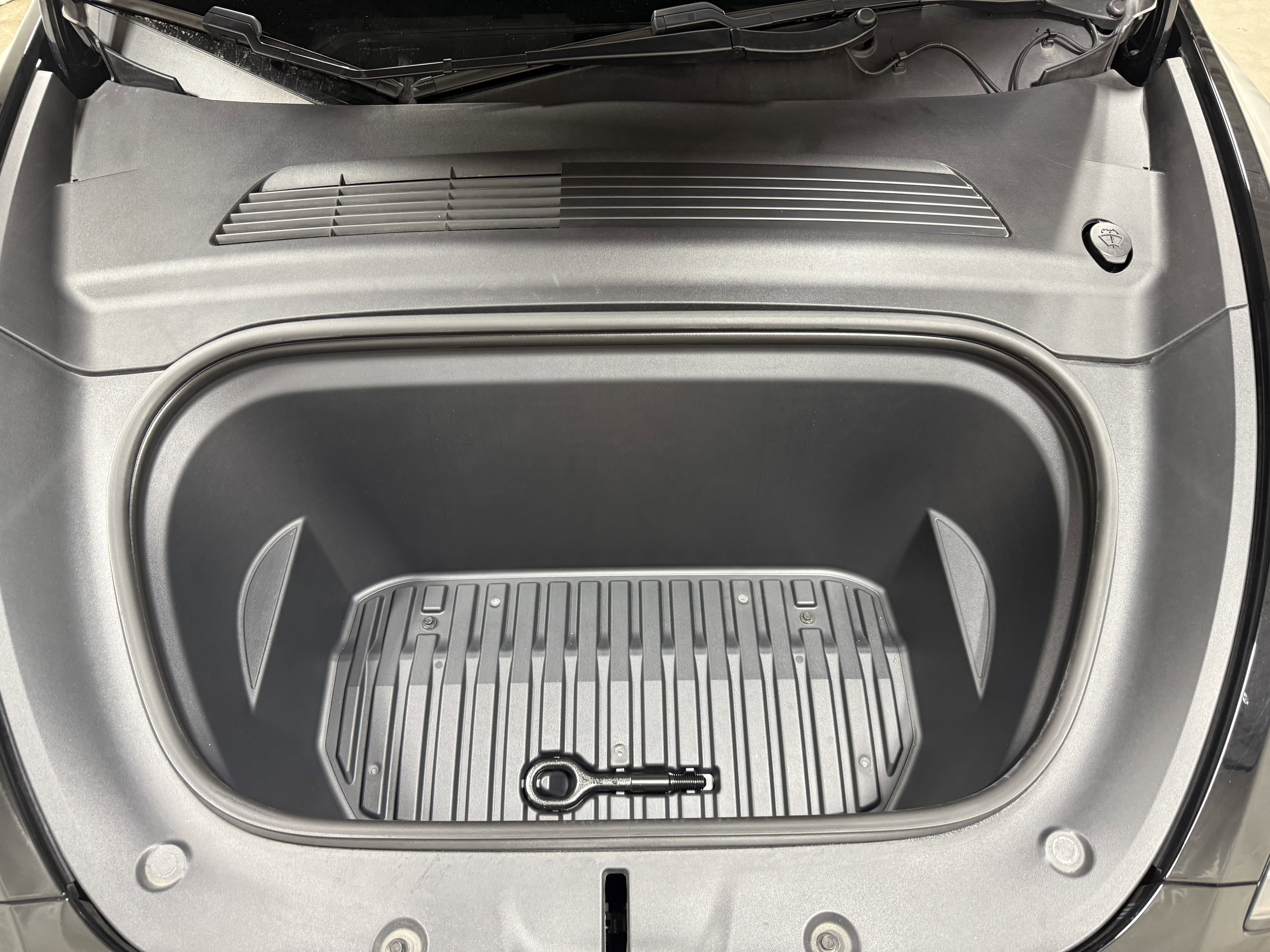 Used 2020 Tesla Model Y Performance image 27