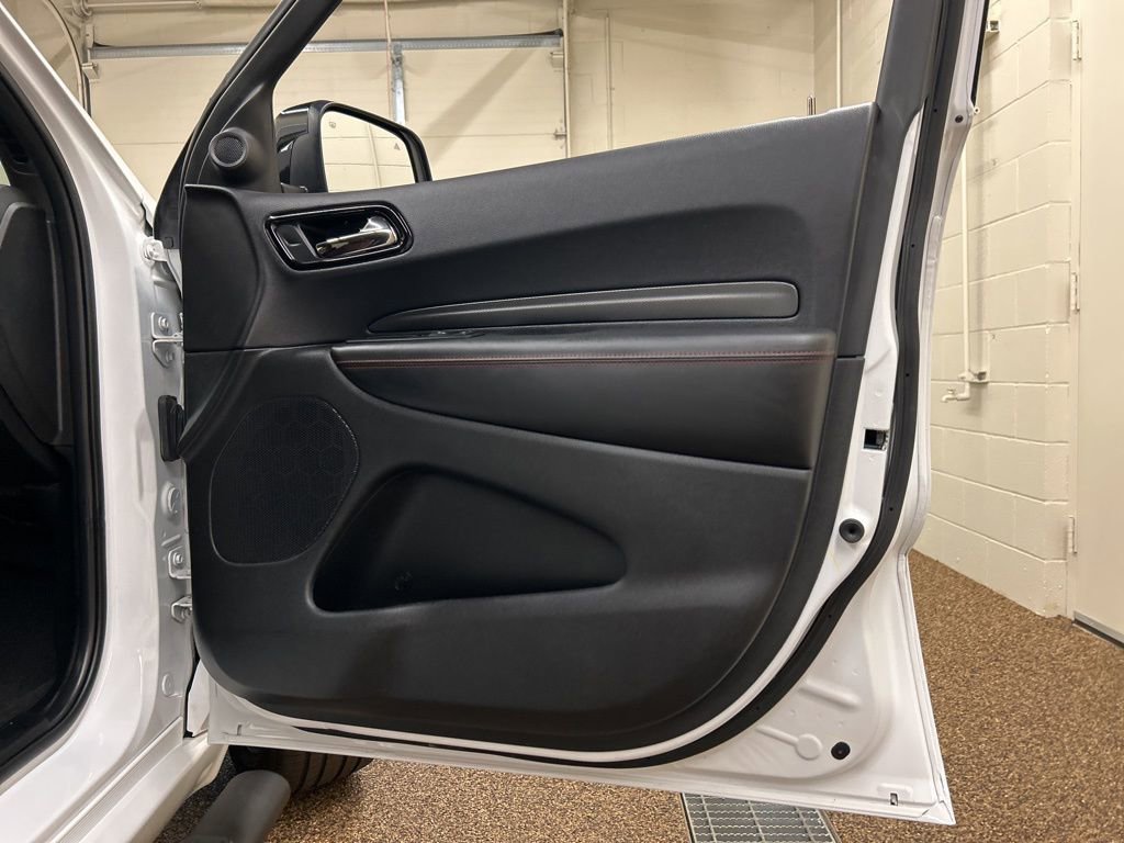 Used 2024 Dodge Durango GT image 16