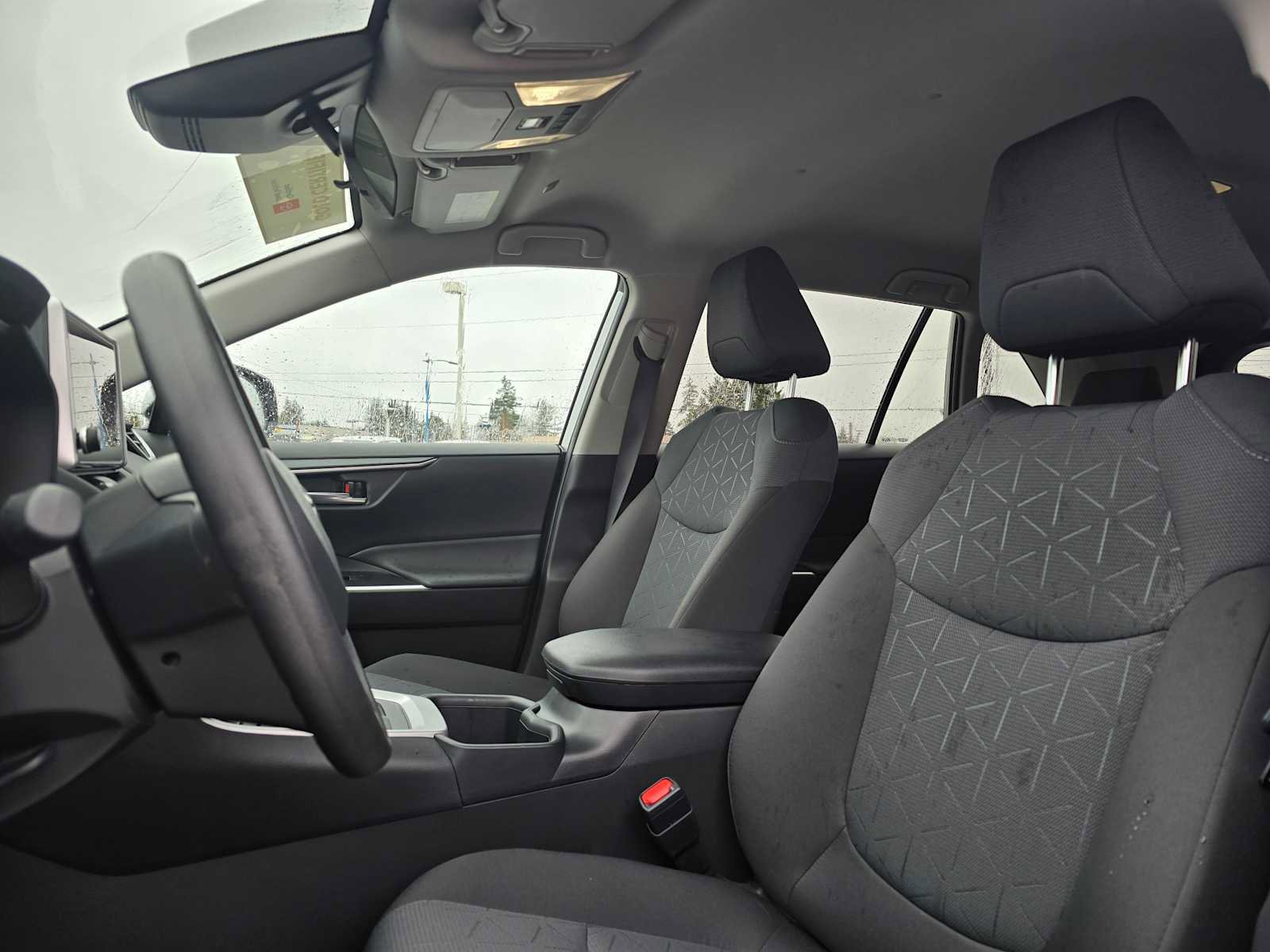 Certified 2025 Toyota RAV4 XLE image 21