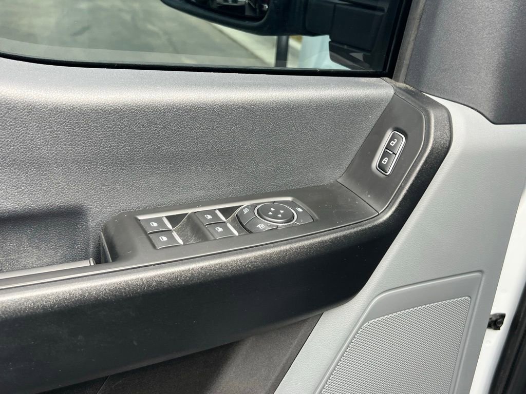 Used 2025 Ford F450 XL w/ XL Chrome Package image 26
