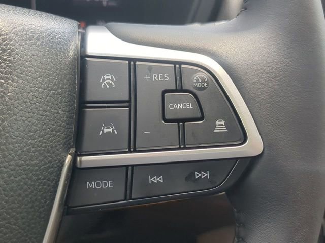 Used 2025 Toyota Grand Highlander FWD image 24