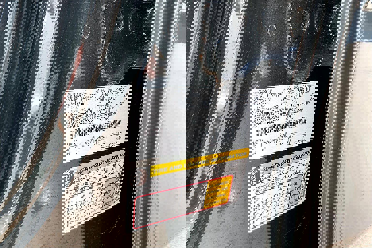 Used 2022 Ford Expedition XLT image 32