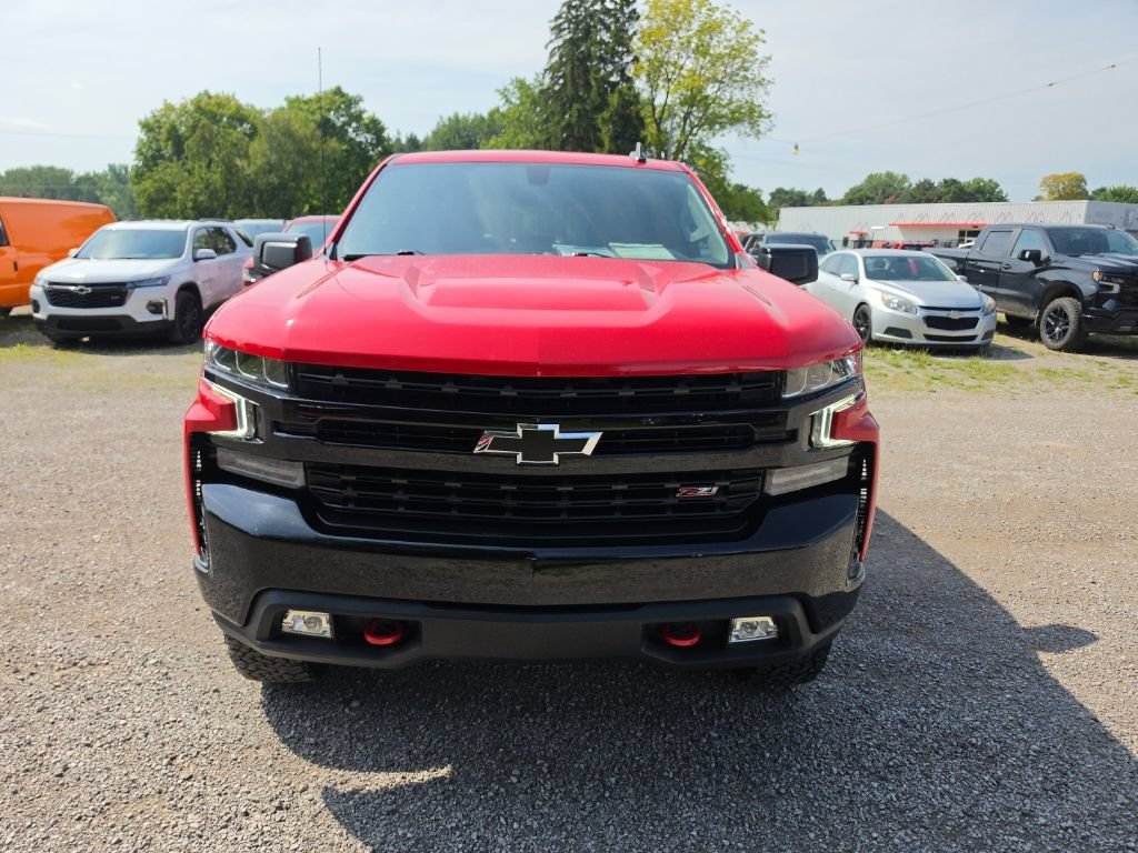 Used 2021 Chevrolet Silverado 1500 LT Trail Boss w/ Convenience Package II AWD/4WD image 2