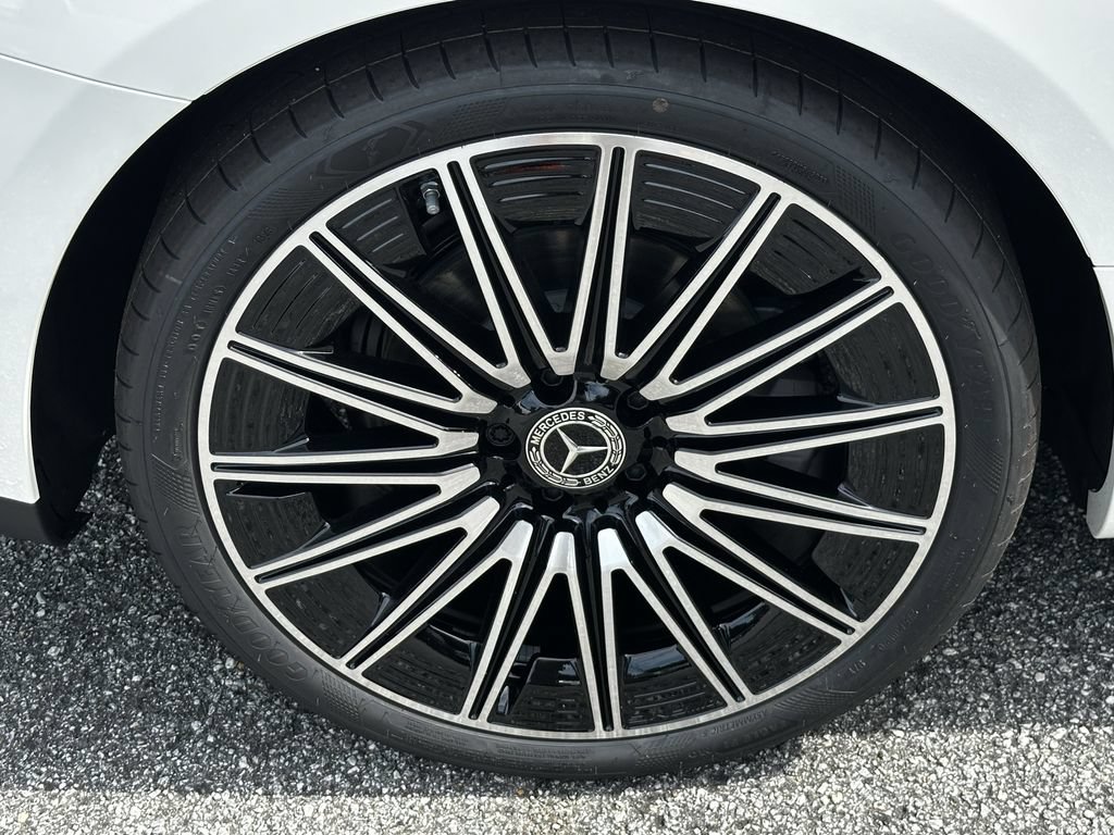 New 2026 Mercedes-Benz CLE 300 4MATIC Coupe image 19