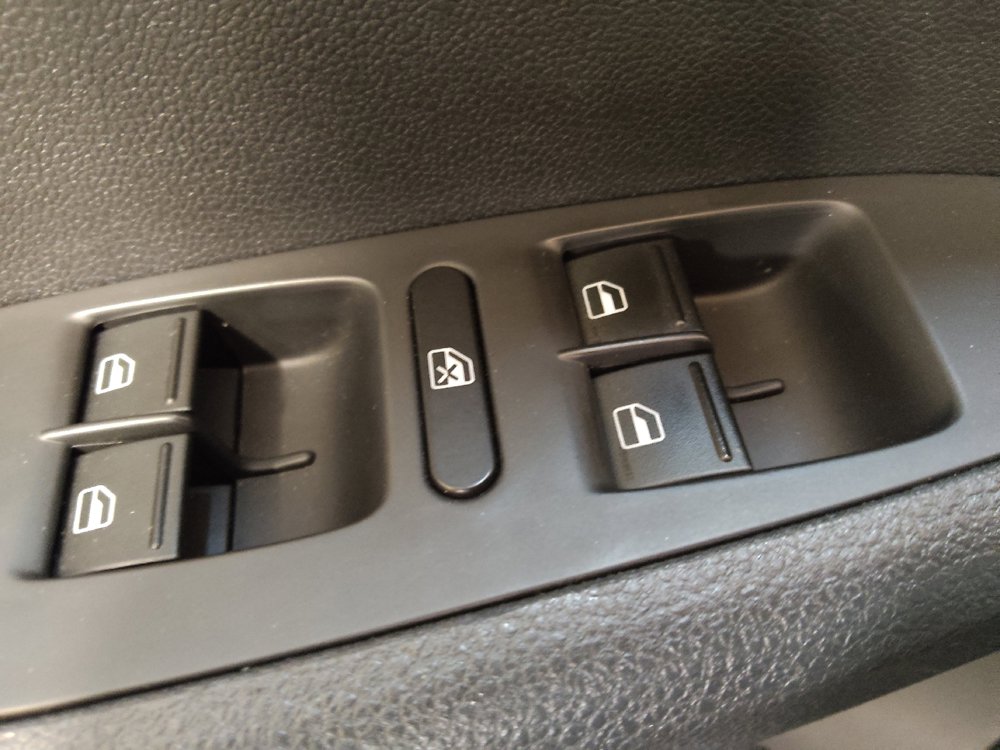 Used 2014 Volkswagen Jetta S FWD image 27