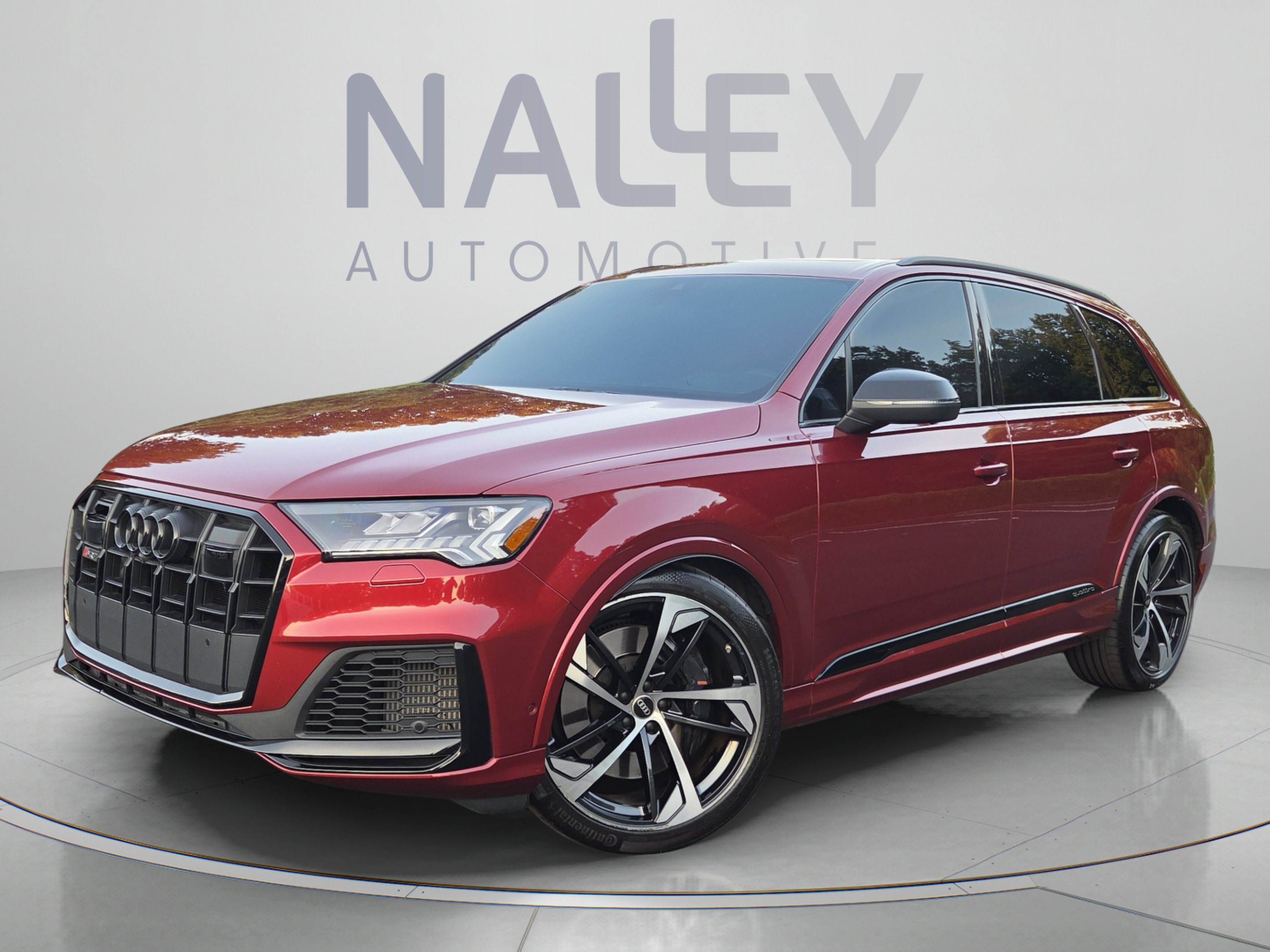 Used 2024 Audi SQ7 Premium Plus AWD/4WD image 1