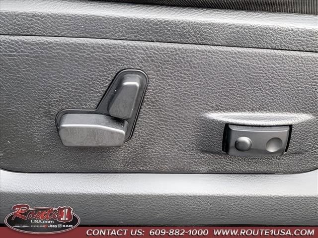 Used 2025 RAM 1500 Big Horn AWD/4WD image 33