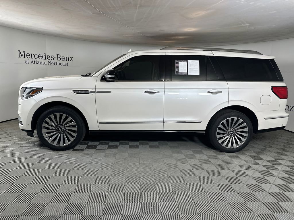 Used 2019 Lincoln Navigator Reserve AWD/4WD image 4