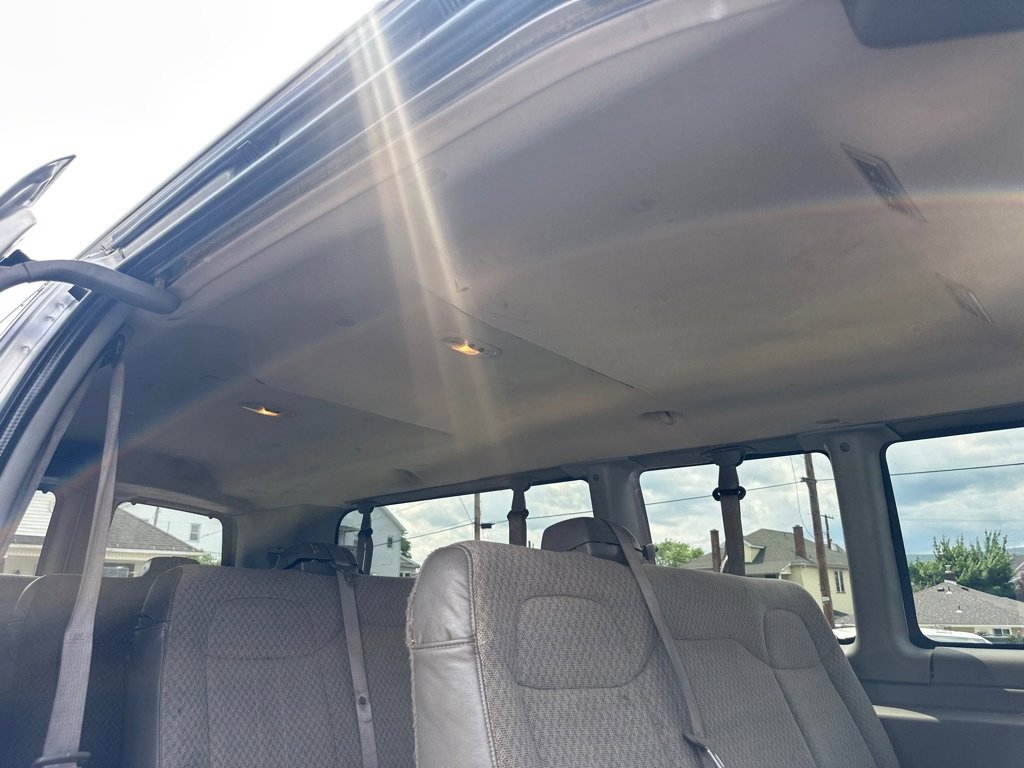 Used 2015 Chevrolet Express 3500 LS image 18