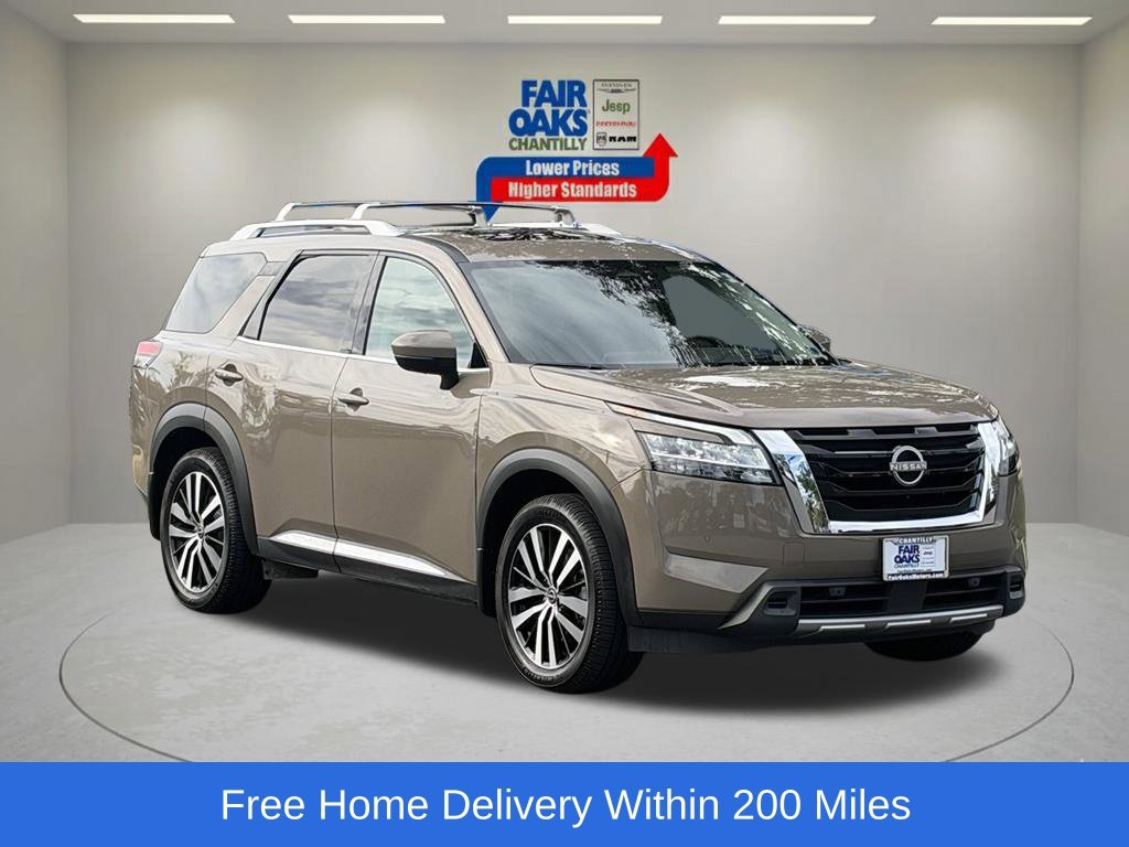 Used 2023 Nissan Pathfinder Platinum