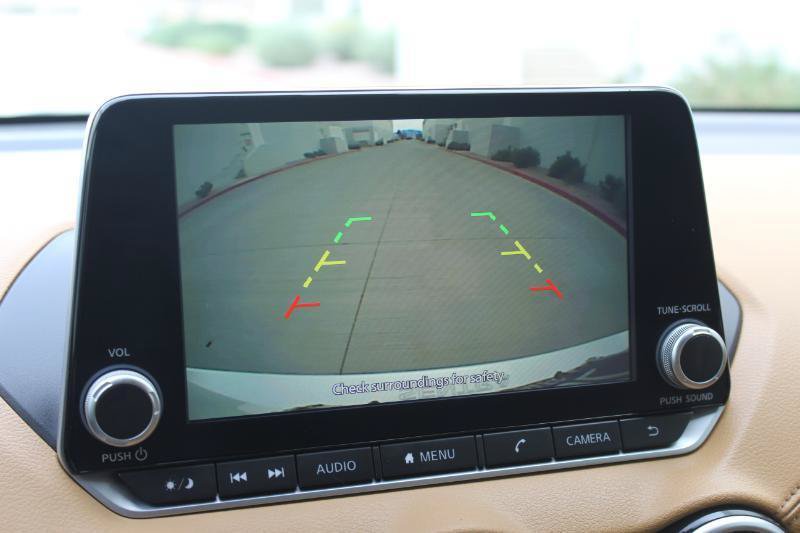 Used 2022 Nissan Sentra SV w/ SV Premium Package FWD image 32