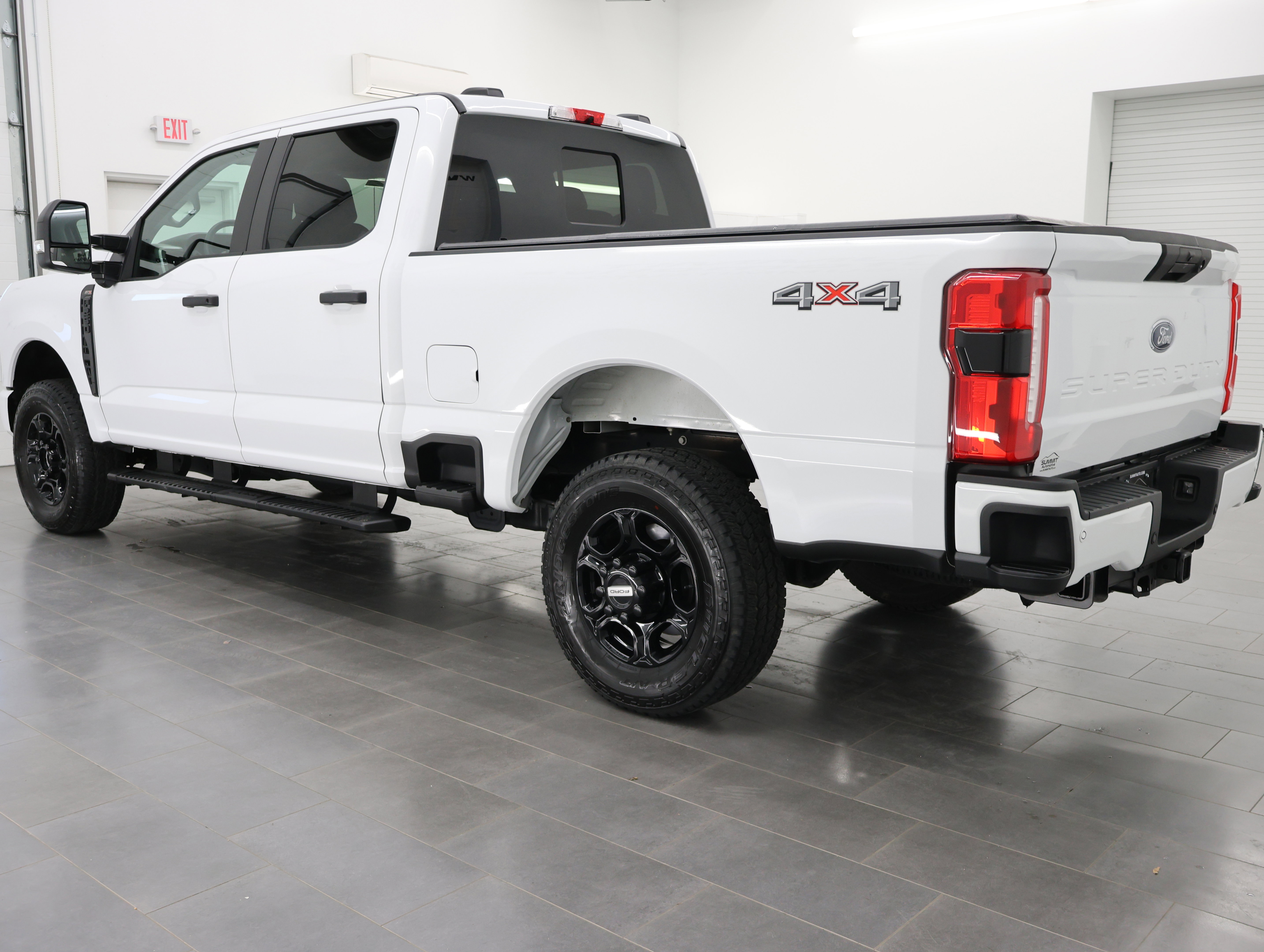 Used 2025 Ford F250 XL w/ STX Appearance Package AWD/4WD image 6