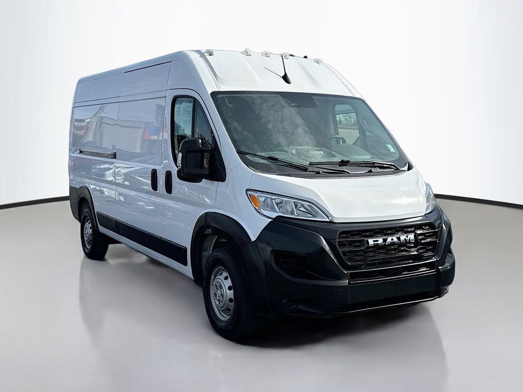 Used 2023 RAM ProMaster 3500 FWD image 3