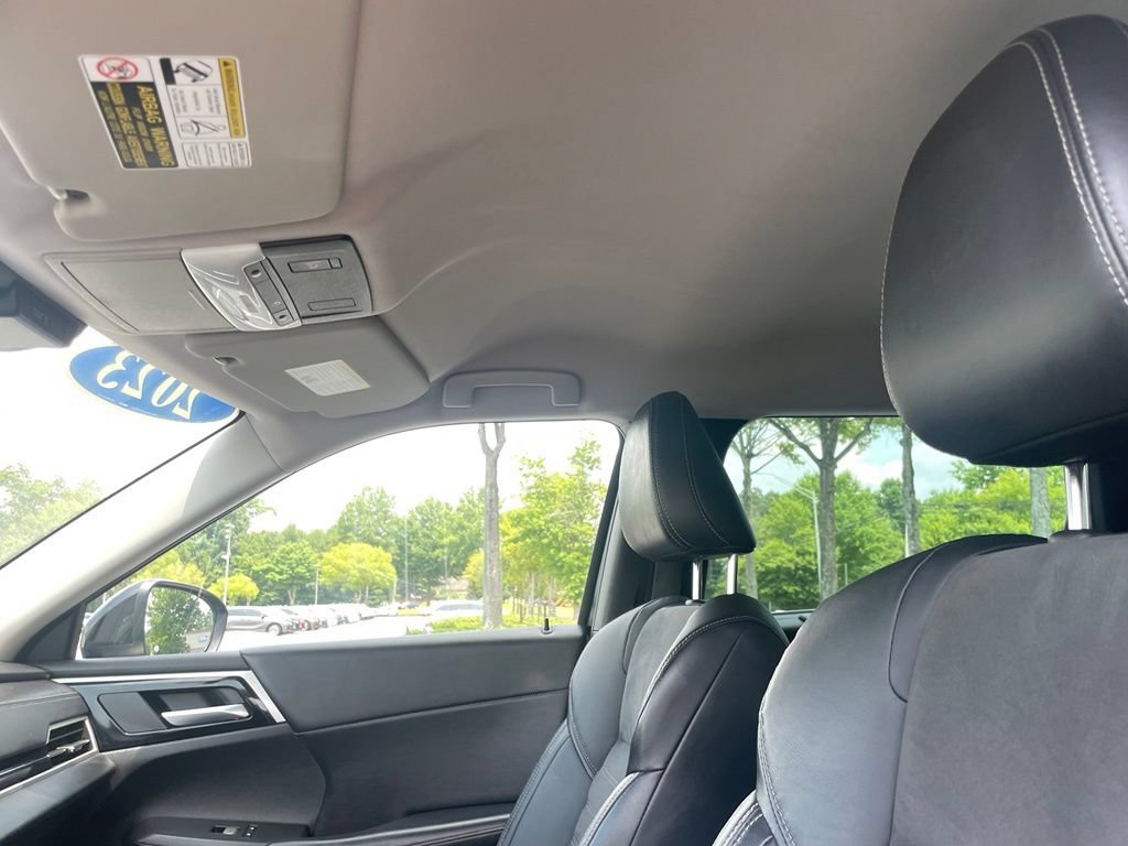 Used 2023 Mitsubishi Outlander SE FWD image 27