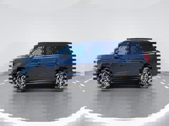 New 2025 Ford Expedition Active image 1