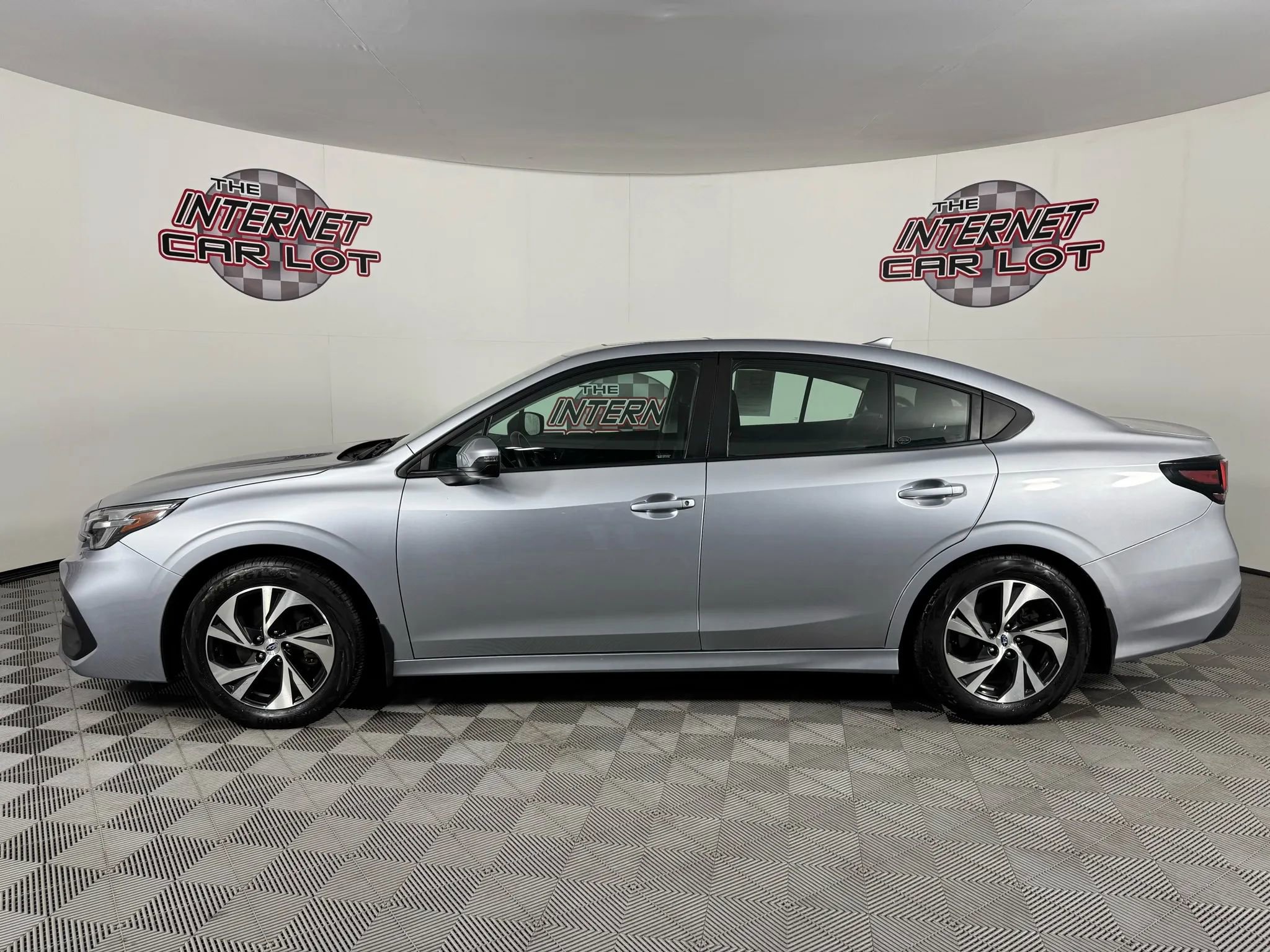 Used 2024 Subaru Legacy Premium AWD/4WD image 4