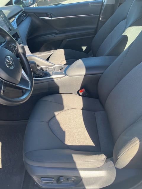 Used 2023 Toyota Camry LE image 12