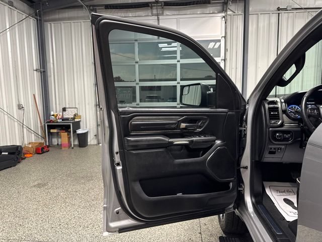 Used 2019 RAM 1500 Limited w/ Advanced Safety Group AWD/4WD image 7