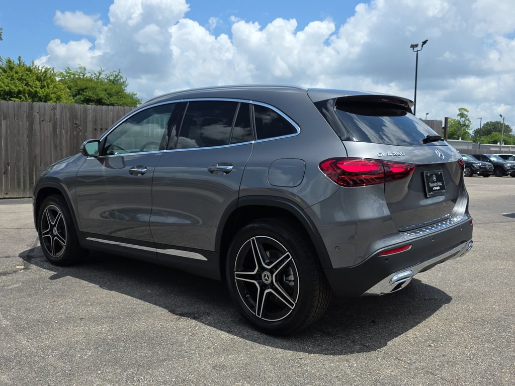 New 2026 Mercedes-Benz GLA 250 4MATIC image 3