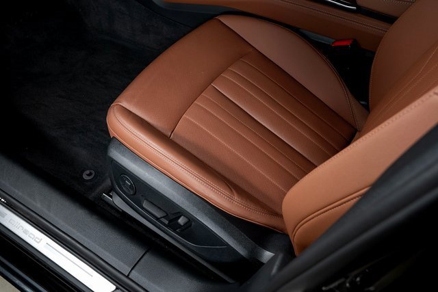 Used 2025 Audi A6 Premium Plus w/ Black Optic Package image 20