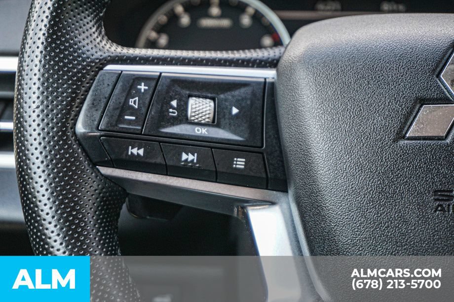 Used 2024 Mitsubishi Outlander SE FWD image 31