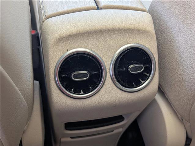 Used 2023 Mercedes-Benz GLB 250 4MATIC image 15