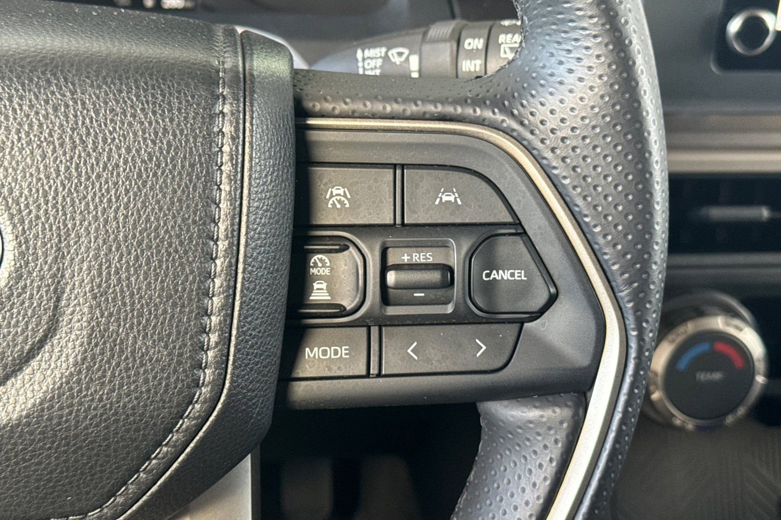 Certified 2025 Toyota 4Runner SR5 image 30