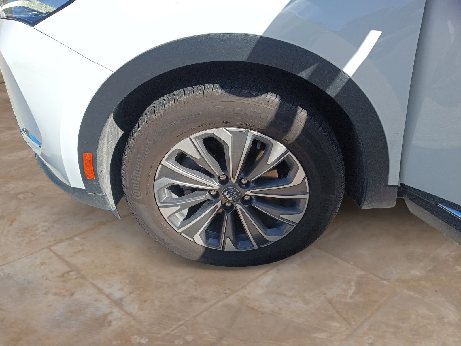 Used 2024 Buick Envision Preferred image 23