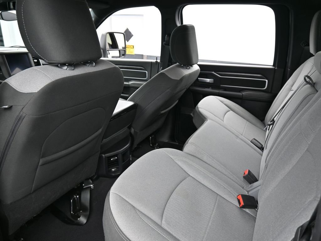 Used 2024 RAM 2500 Big Horn image 37