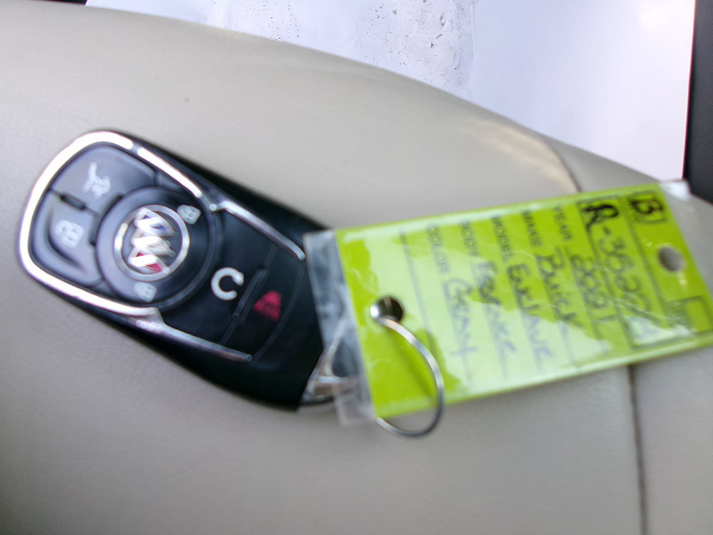 Used 2021 Buick Enclave Essence AWD/4WD image 20