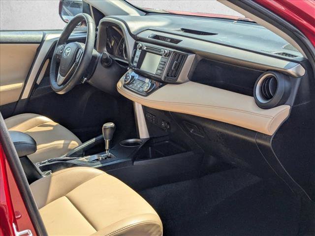 Used 2019 Toyota RAV4 XLE Premium image 21