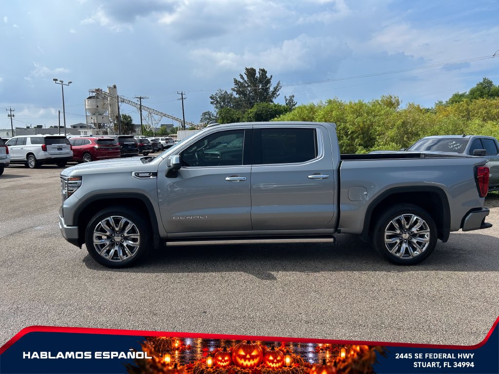 Used 2024 GMC Sierra 1500 Denali AWD/4WD image 8