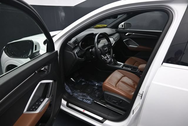 Used 2024 Audi Q3 2.0T Premium AWD/4WD image 11