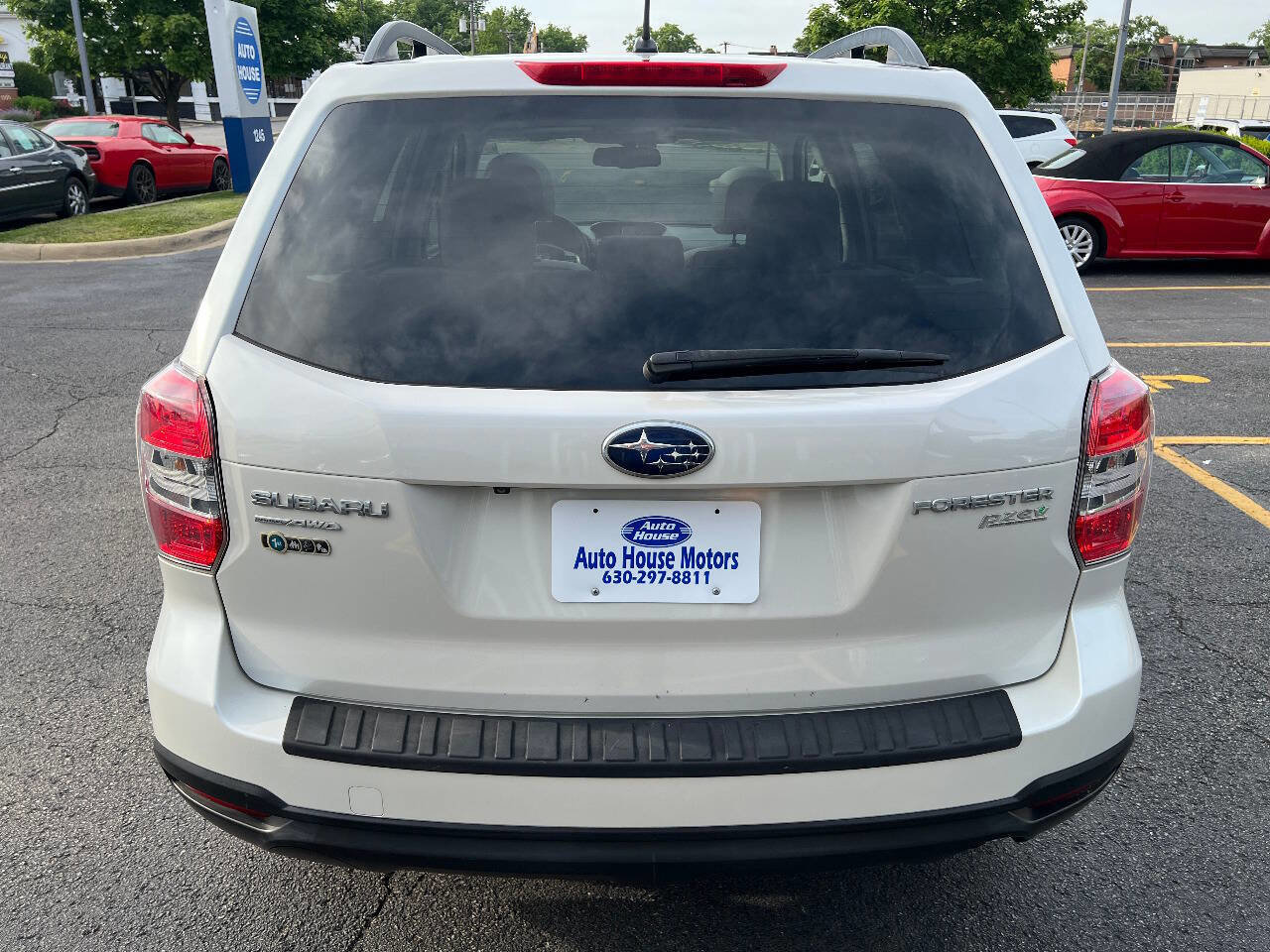 Used 2015 Subaru Forester 2.5i Premium w/ All-Weather Package AWD/4WD image 14